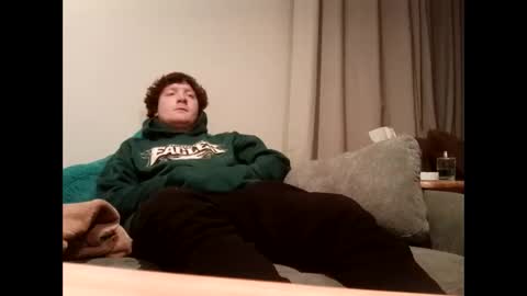 Snapshot of reddickyy chatting on 02/06/25, 12:11 Reddickky online show from 02/06/25, 12:11