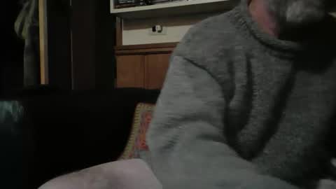 Snapshot of redfox60010 chatting on 11/23/25, 10:20 redfox60010 online show from 11/23/25, 10:20