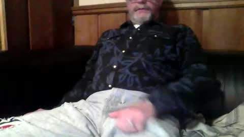 Snapshot of redfox60010 chatting on 03/02/26, 05:19 redfox60010 online show from 03/02/26, 05:19