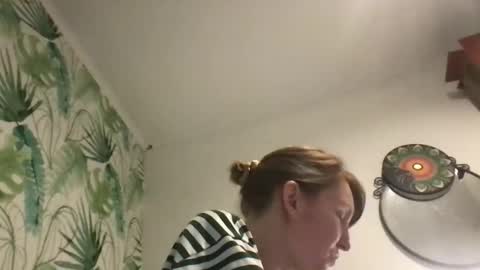 Redfox online show from 12/05/25, 06:26