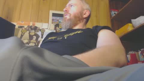 Snapshot of redhead4fun chatting on 01/18/25, 03:38 theredhead4fun online show from 01/18/25, 03:38