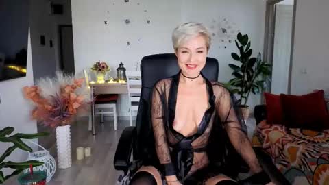 Alex online show from 11/12/25, 11:54