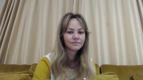 RedJessica online show from 10/14/25, 05:08