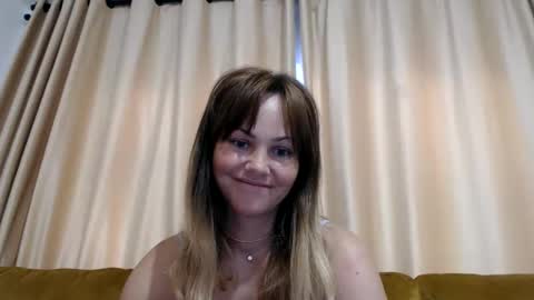 Snapshot of redjessica chatting on 05/24/26, 06:40 RedJessica online show from 05/24/26, 06:40
