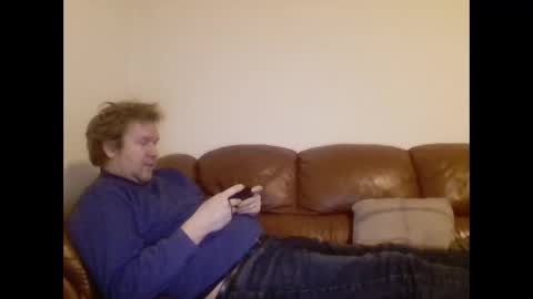 Snapshot of redlols chatting on 12/02/24, 03:47 redlols online show from 12/02/24, 03:47