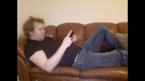 Snapshot of redlols chatting on 02/07/25, 01:04 redlols online show from 02/07/25, 01:04