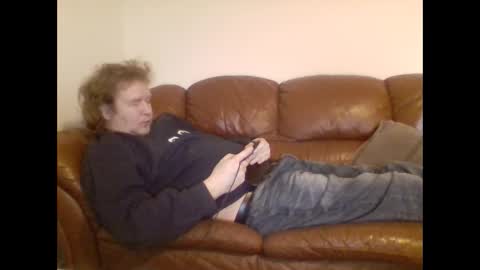 Snapshot of redlols chatting on 03/01/25, 06:13 redlols online show from 03/01/25, 06:13