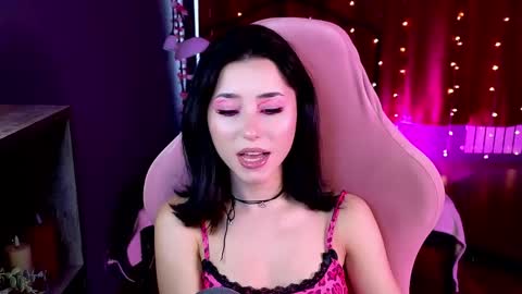 Snapshot of redmidnight_ chatting on 05/28/26, 03:53 Kiara online show from 05/28/26, 03:53