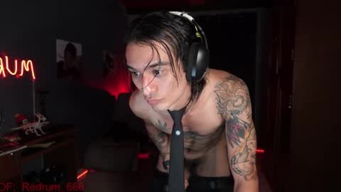 Red online show from 04/08/26, 05:40