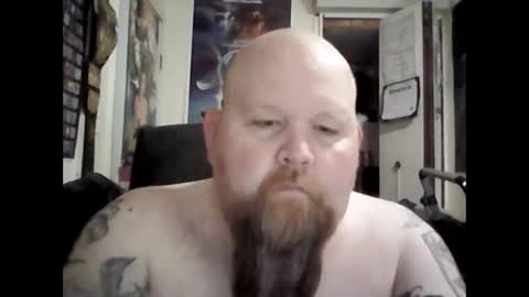 Snapshot of redrumthefool chatting on 04/28/26, 06:13 The fool online show from 04/28/26, 06:13