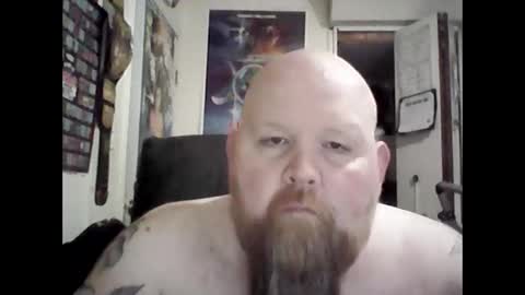 Snapshot of redrumthefool chatting on 04/30/26, 02:12 The fool online show from 04/30/26, 02:12