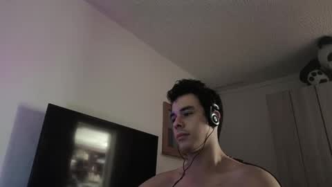 Snapshot of redsoul951869 chatting on 03/12/25, 07:59 RedsoulReaver online show from 03/12/25, 07:59