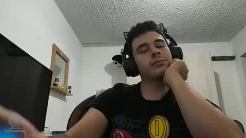 Snapshot of redsoul951869 chatting on 10/08/25, 05:27 RedsoulReaver online show from 10/08/25, 05:27