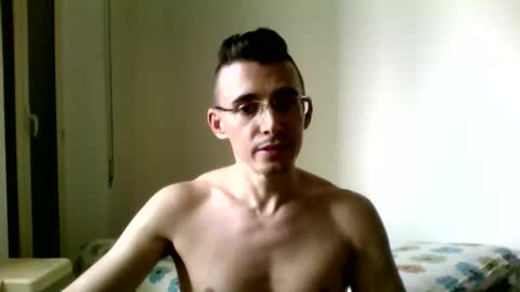 redstep0 online show from 09/13/25, 12:05