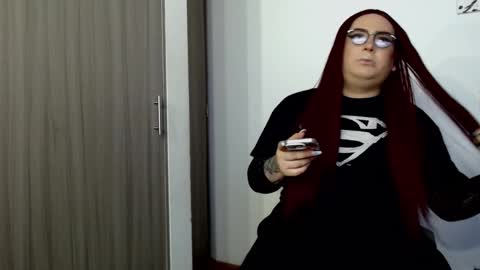 redvelvett22 online show from 01/16/26, 11:47