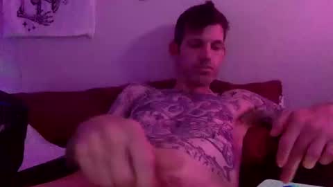 reeeves2 online show from 10/15/25, 08:53