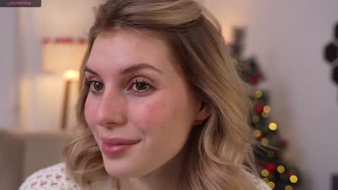 Snapshot of refined_style chatting on 12/23/24, 07:17 JessyinCherri yang online show from 12/23/24, 07:17