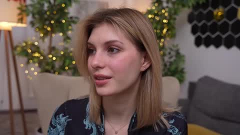 Snapshot of refined_style chatting on 02/21/25, 07:12 JessyinCherri yang online show from 02/21/25, 07:12