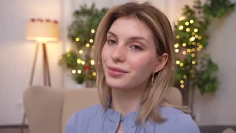 Snapshot of refined_style chatting on 02/27/25, 07:34 JessyinCherri yang online show from 02/27/25, 07:34