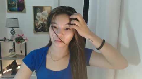 Snapshot of regelthegoddess chatting on 02/16/25, 02:00 regelthegoddess online show from 02/16/25, 02:00