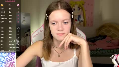 Lucy online show from 11/06/25, 01:01