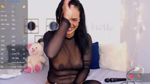 Snapshot of regina1819 chatting on 01/04/25, 02:14 regina1819 online show from 01/04/25, 02:14