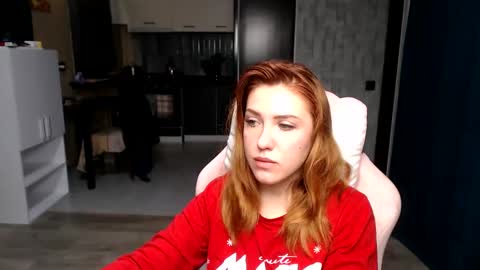 Snapshot of reginasmilee chatting on 10/11/25, 11:47 Regina online show from 10/11/25, 11:47