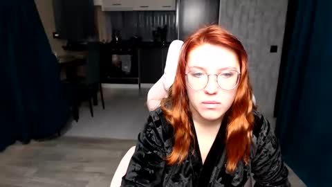 Snapshot of reginasmilee chatting on 12/02/25, 12:38 Regina online show from 12/02/25, 12:38