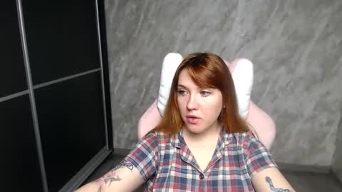 Regina online show from 01/14/26, 01:44