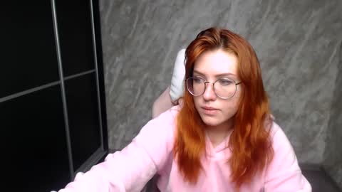 Regina online show from 02/02/26, 01:04