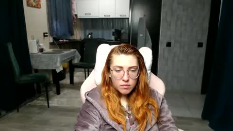 Regina online show from 04/21/26, 02:48