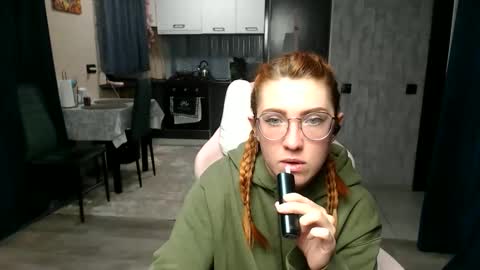 Regina online show from 04/22/26, 02:36