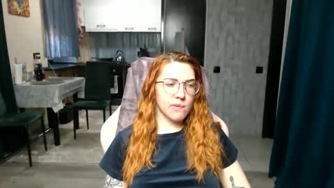 Regina online show from 04/23/26, 04:24