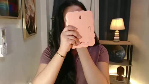 regine online show from 02/15/26, 04:25