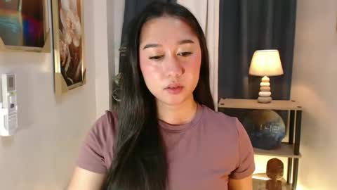 regine online show from 02/25/26, 03:43