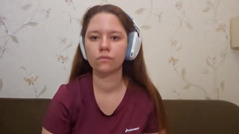 Snapshot of reginiathornton chatting on 10/10/25, 01:54 May online show from 10/10/25, 01:54