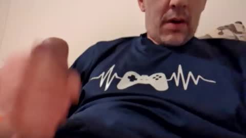 Snapshot of regularguy20 chatting on 01/14/25, 08:41 regularguy20 online show from 01/14/25, 08:41