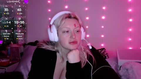 reiannmay online show from 04/01/26, 02:12