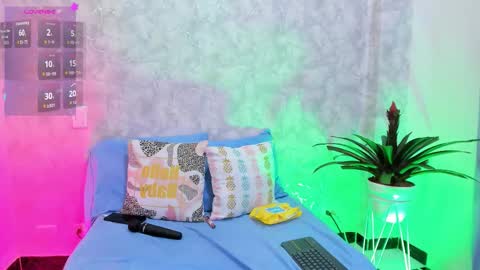 Snapshot of reichel05 chatting on 02/22/26, 06:13 reichel05 online show from 02/22/26, 06:13