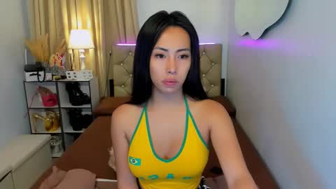 reighnempress online show from 03/06/25, 01:48