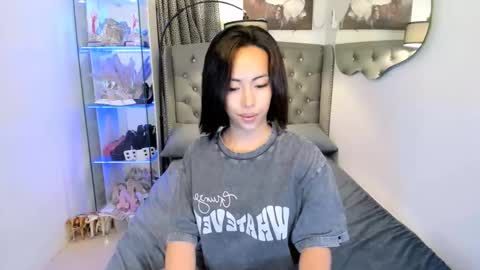 reighnempress online show from 01/17/26, 01:05