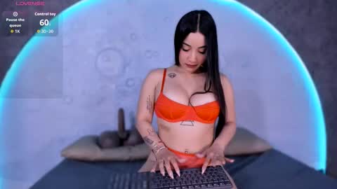 Snapshot of reiinachloe chatting on 02/21/26, 04:52 reiinachloe online show from 02/21/26, 04:52