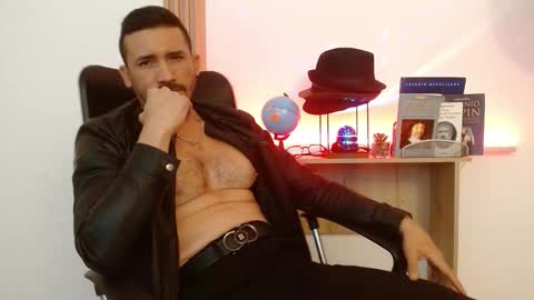   REIKO  online show from 11/13/25, 04:50