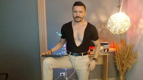   REIKO  online show from 03/31/26, 04:18