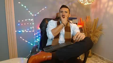   REIKO  online show from 04/01/26, 03:09