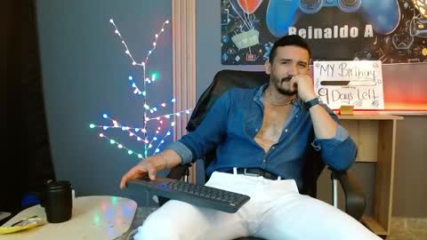   REIKO  online show from 04/09/26, 02:44