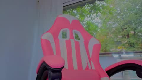 reina cummings online show from 09/29/25, 05:56