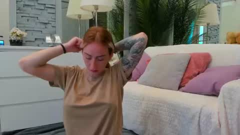 reina cummings online show from 06/09/26, 06:03