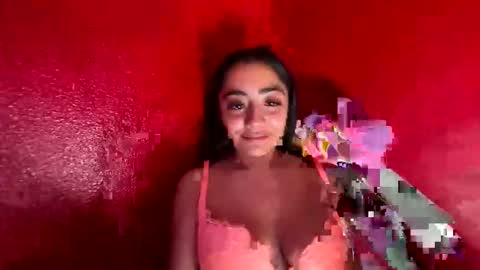 reinaassss online show from 04/23/26, 12:40