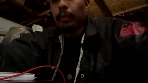 Snapshot of reks69 chatting on 12/21/25, 03:35 PuroDesmadre online show from 12/21/25, 03:35